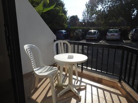 Anna Apartments