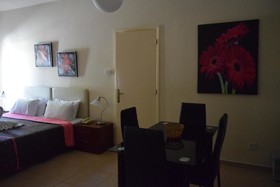 Anna Apartments