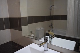 Anna Apartments