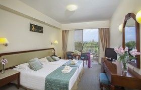Aquamare Beach & Spa
