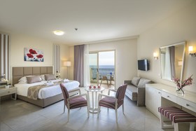 Aquamare Beach & Spa