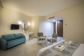 Aquamare Beach & Spa