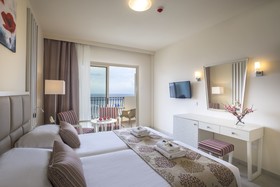 Aquamare Beach & Spa