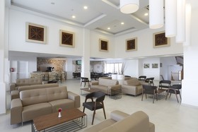 Kapetanios Aqua Resort