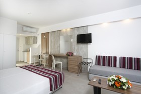 Kapetanios Aqua Resort