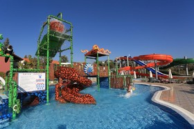 Kapetanios Aqua Resort