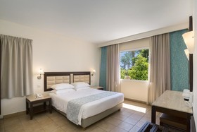 Avanti Hotel
