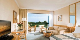 Constantinou Bros Asimina Suites Hotel
