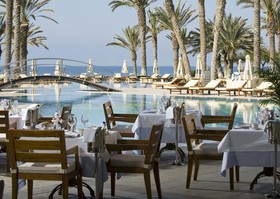 Constantinou Bros Asimina Suites Hotel