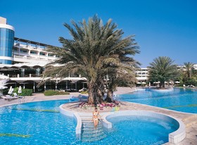 Constantinou Bros Athena Beach Hotel