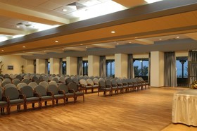 Constantinou Bros Athena Royal Beach Hotel