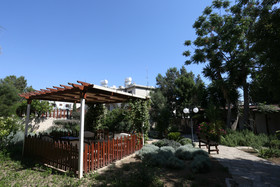 Dionysos Central