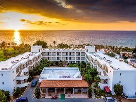 Helios Bay Hotel and Suites