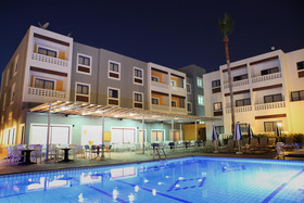 Kefalos Damon Hotel Apartments