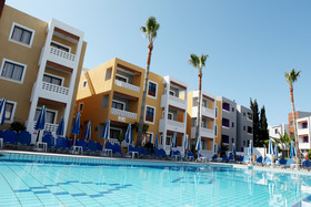 Kefalos Damon Hotel Apartments