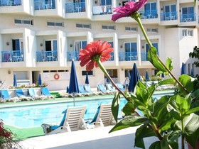 Kissos Hotel