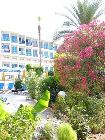Kissos Hotel