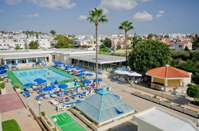 Kissos Hotel