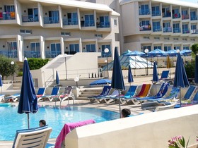 Kissos Hotel