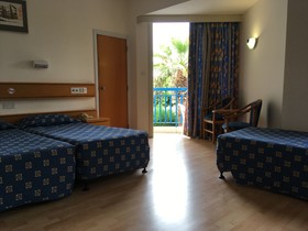 Kissos Hotel