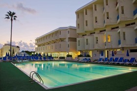 Kissos Hotel