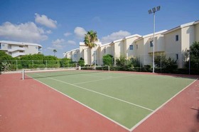 Kissos Hotel