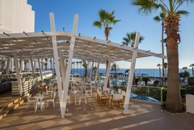 Leonardo Plaza Cypria Maris Beach Hotel & Spa