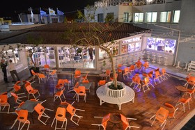 Nereus Hotel