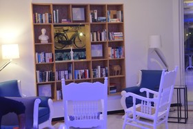 Nereus Hotel