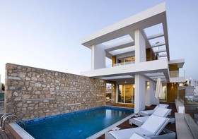 Paradise Cove Luxurious Beach Villas