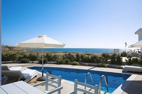 Paradise Cove Luxurious Beach Villas