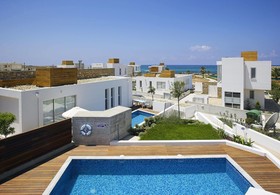 Paradise Cove Luxurious Beach Villas