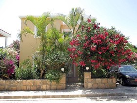Rododafni Villas