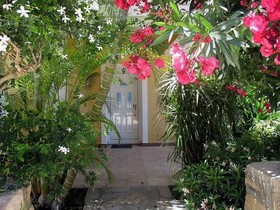 Rododafni Villas