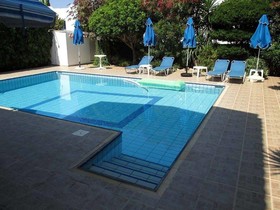 Rododafni Villas