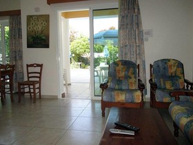 Rododafni Villas