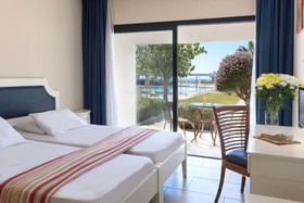 Royal Blue Paphos Hotel & Spa