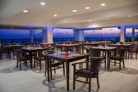 Royal Blue Paphos Hotel & Spa