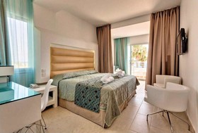 Leonardo Cypria Bay