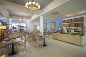 King Jason Paphos - Designed for adults by Louis Hotels