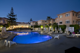 King Jason Paphos - Designed for adults by Louis Hotels