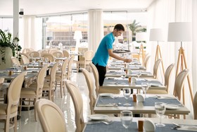 King Jason Paphos - Designed for adults by Louis Hotels