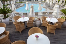 King Jason Paphos - Designed for adults by Louis Hotels