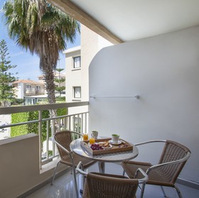 King Jason Paphos - Designed for adults by Louis Hotels