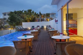 King Jason Paphos - Designed for adults by Louis Hotels