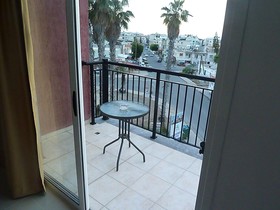 Valentinos Apartments