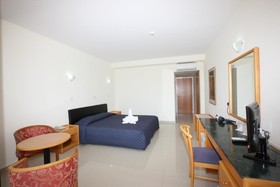 Veronica Hotel