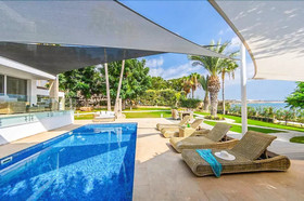 Villa Cleopatra
