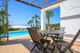 Villa Pelagos