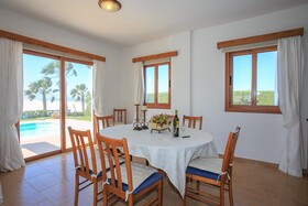 Villa Pelagos